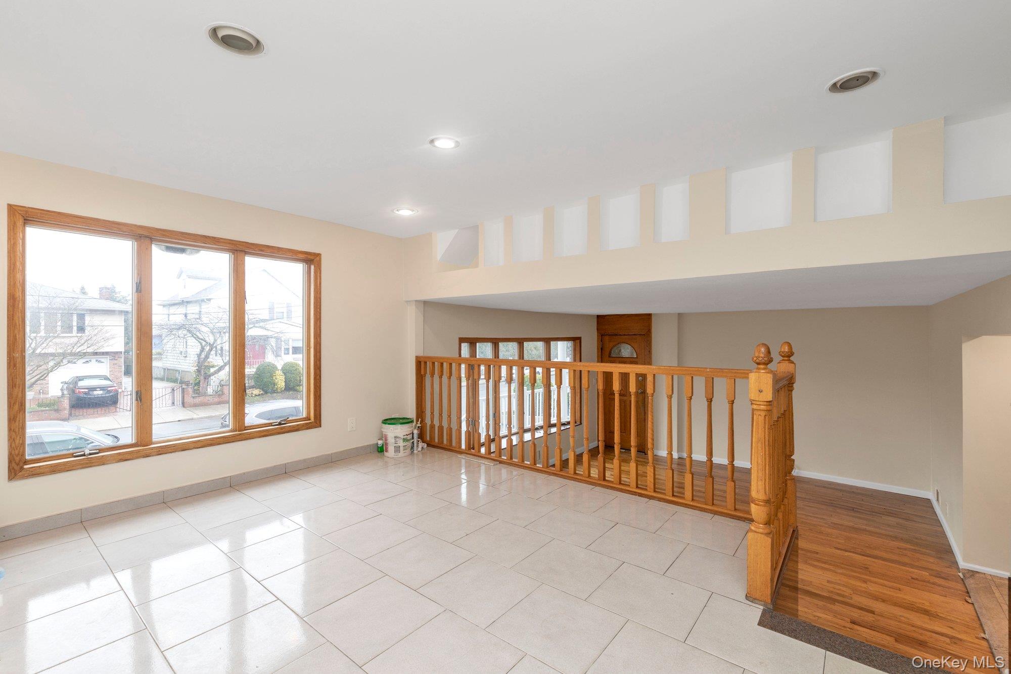 295 Plain Court # RIGHT, Franklin Square, NY 11010