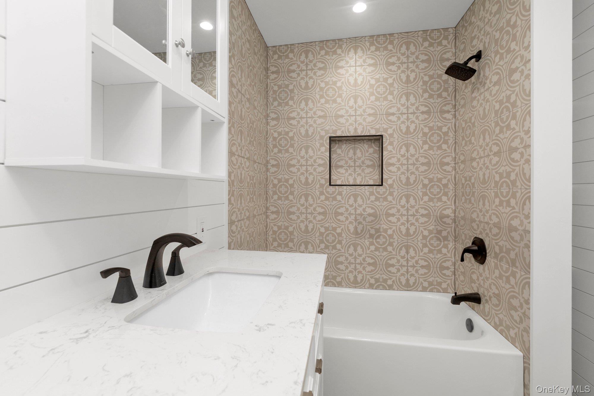 295 Plain Court # RIGHT, Franklin Square, NY 11010