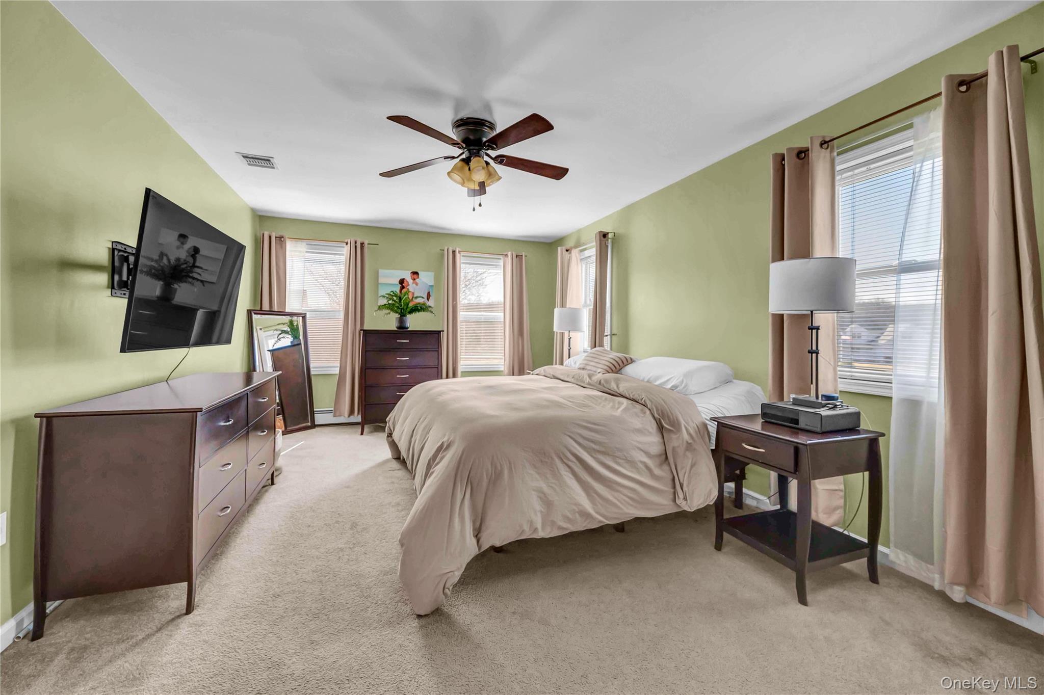 4 Natchu Court, Salisbury Mills, NY 12577