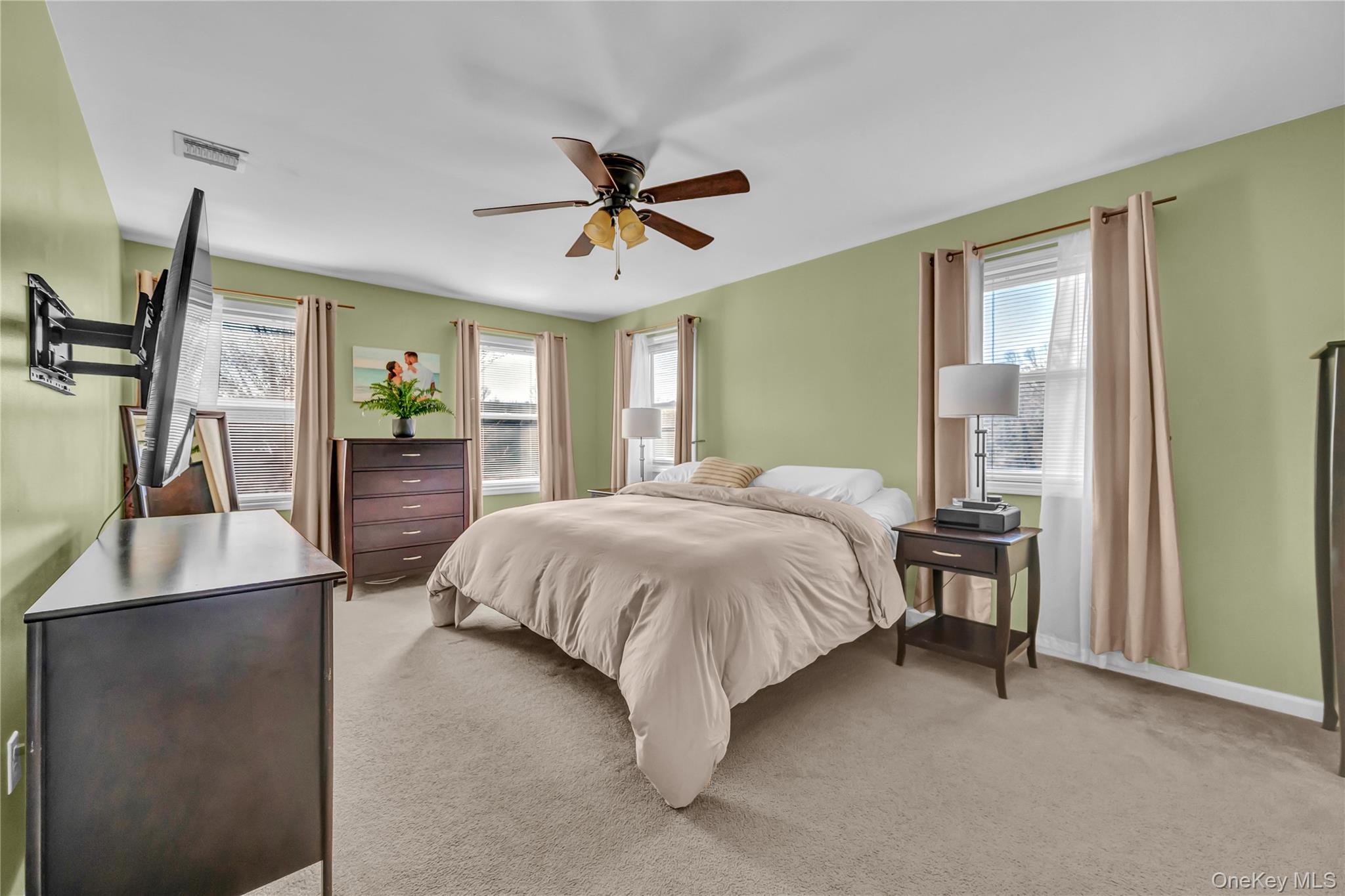 4 Natchu Court, Salisbury Mills, NY 12577