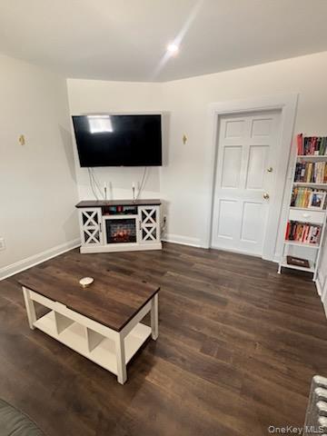 44 Henry Street, Kings Park, NY 11754