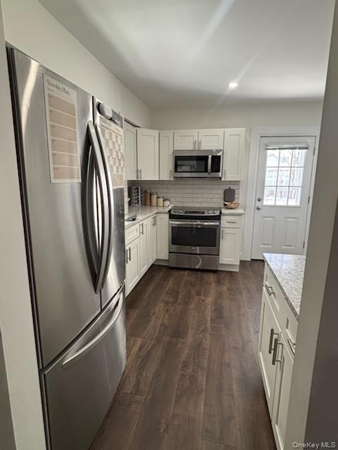 44 Henry Street, Kings Park, NY 11754