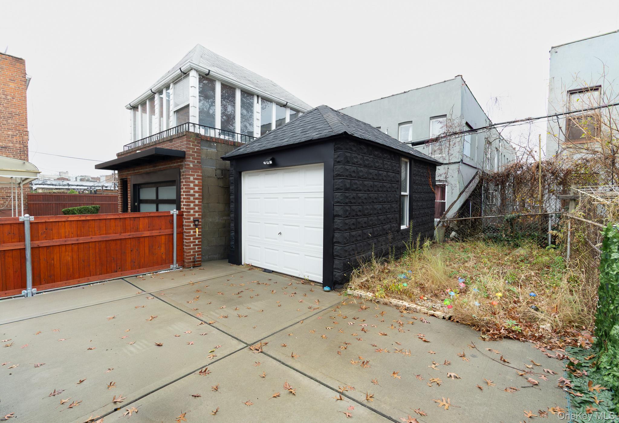 445 E 46th Street, Brooklyn, NY 11203