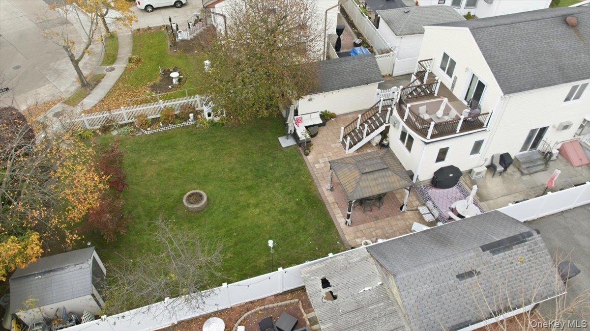 85 Spencer Avenue, Lynbrook, NY 11563