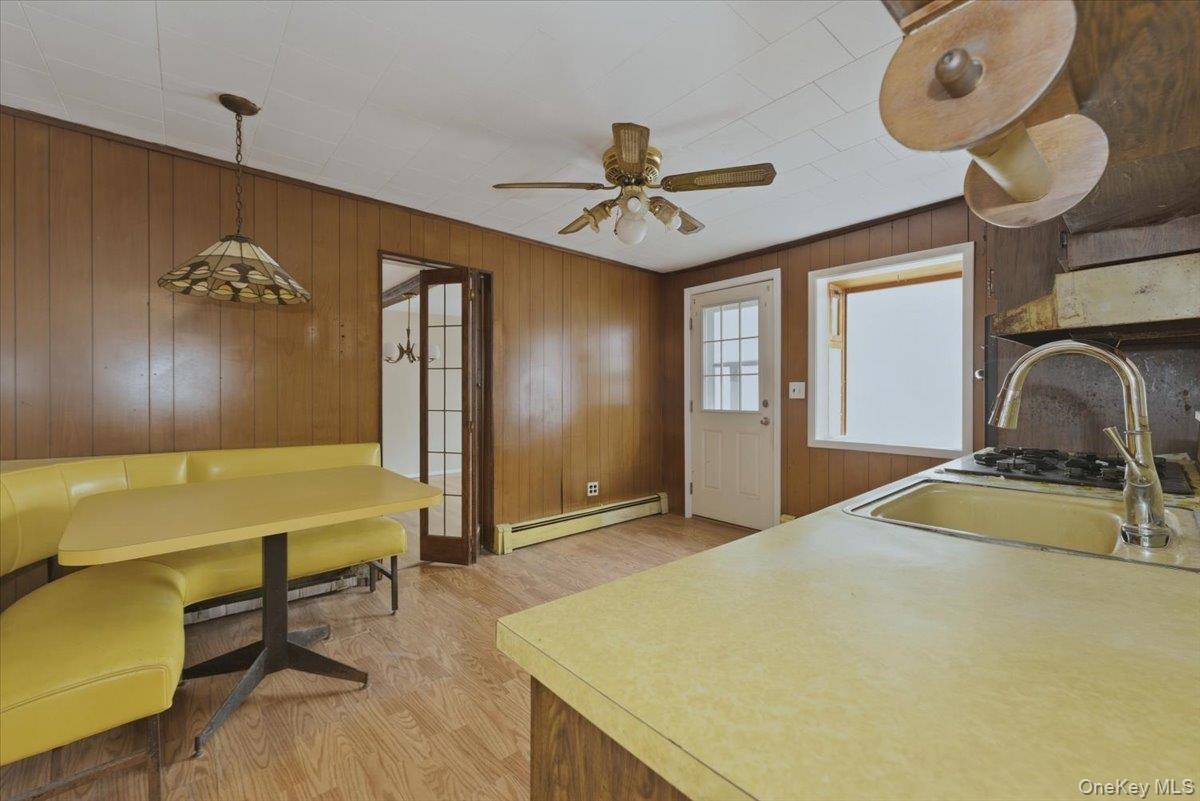 85 Spencer Avenue, Lynbrook, NY 11563