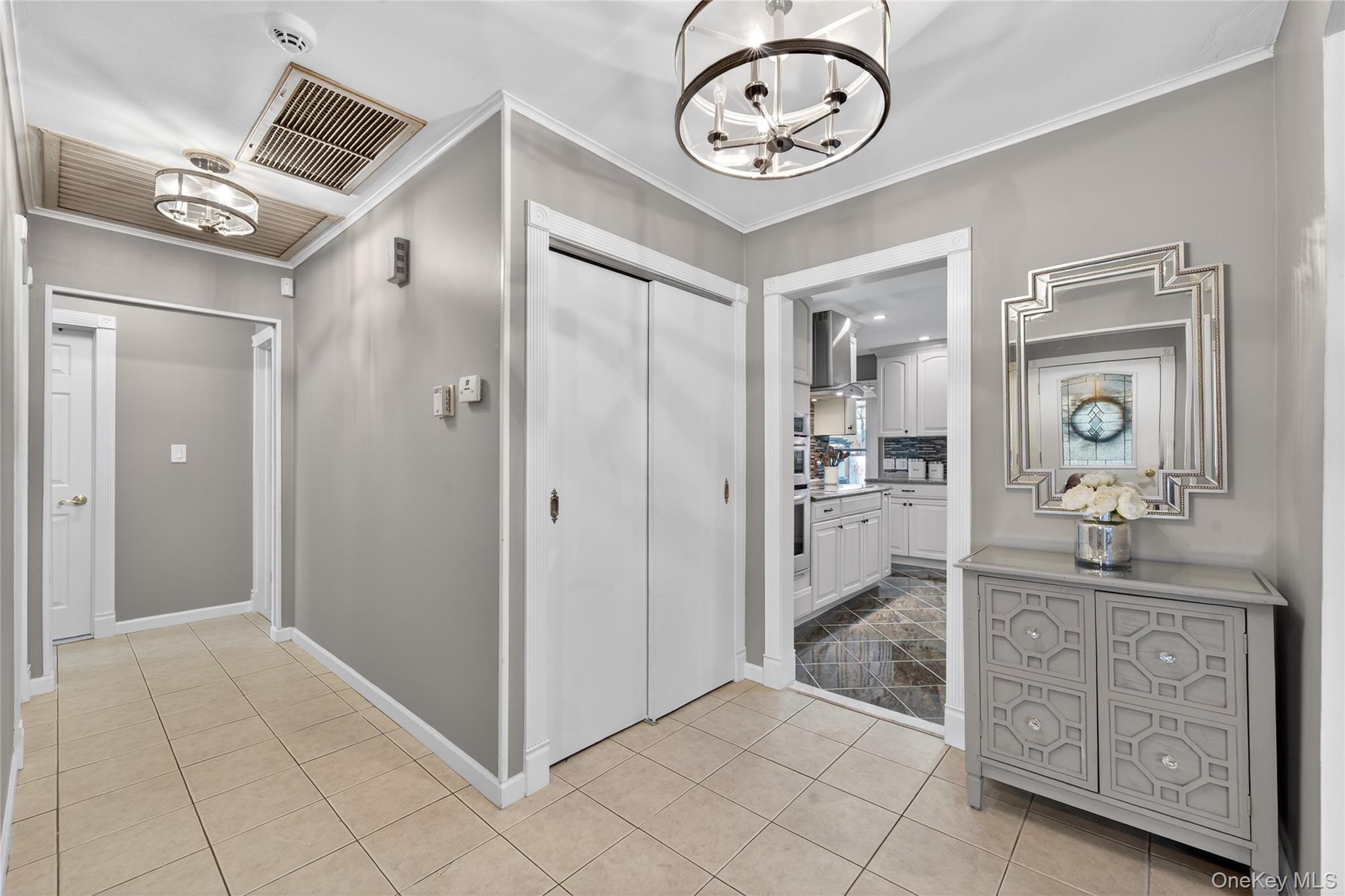 661 Garner Place, East Meadow, NY 11554