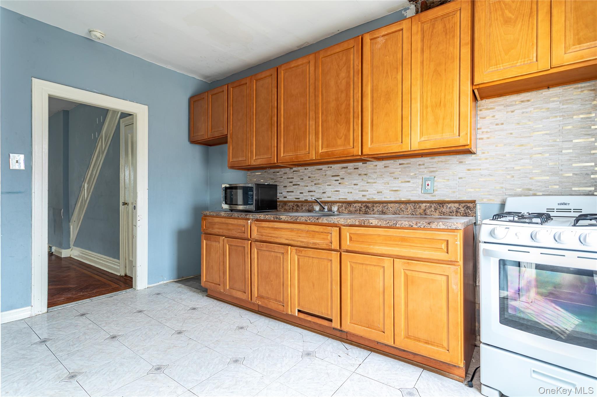 968 E 48th Street, Brooklyn, NY 11203