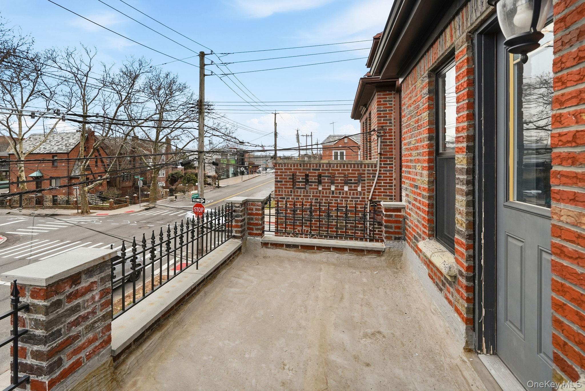 1163 Rhinelander Avenue, Bronx, NY 10461