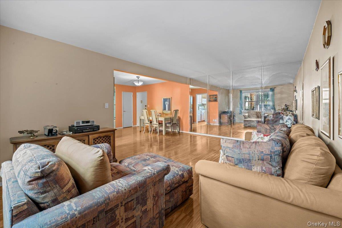 525 W 236th Street # 3J, Bronx, NY 10463