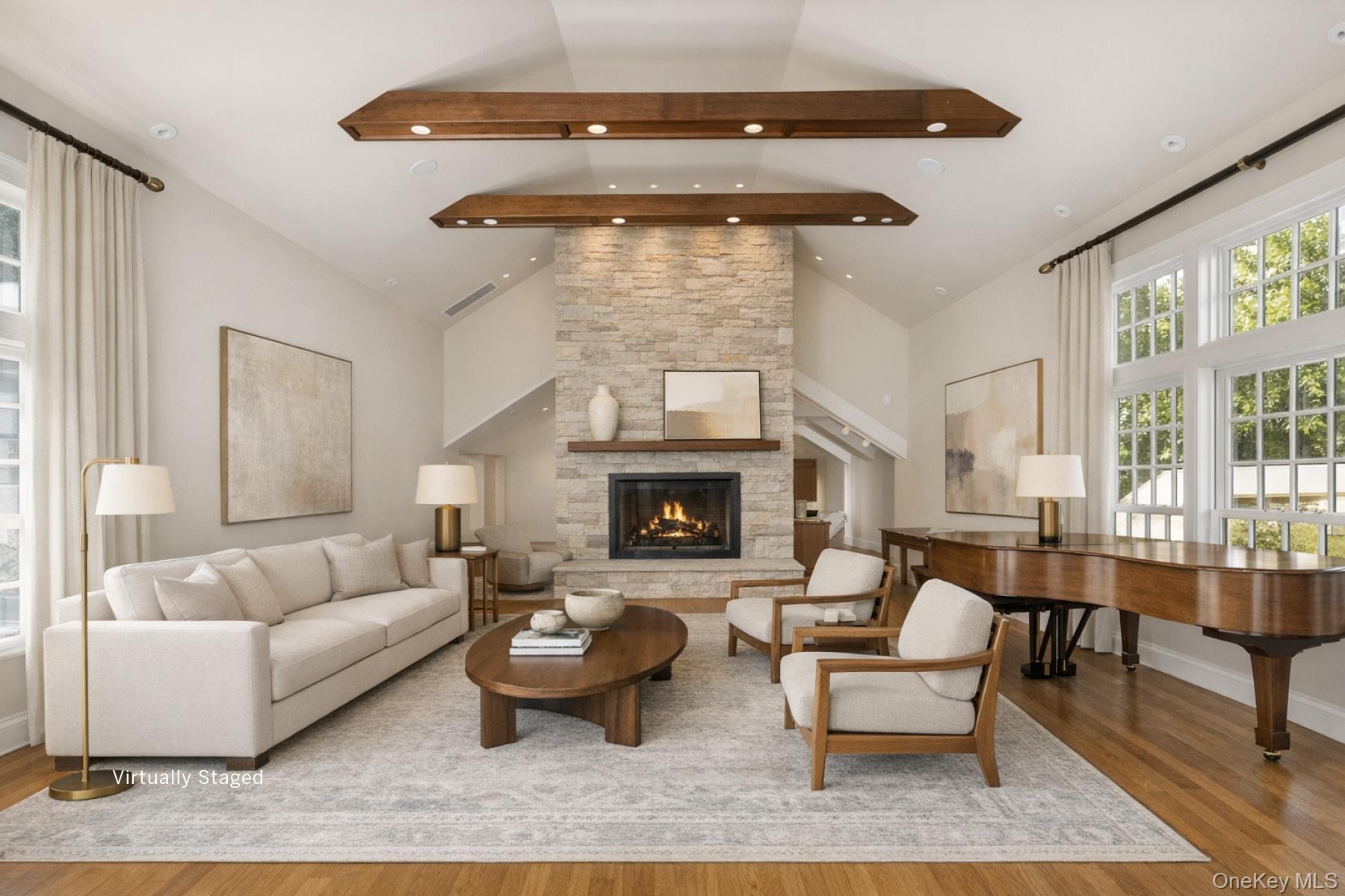 Laurel Hollow, NY 11791