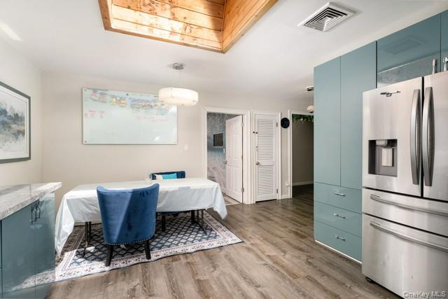 10 Sunnyside Drive, Sound Beach, NY 11789