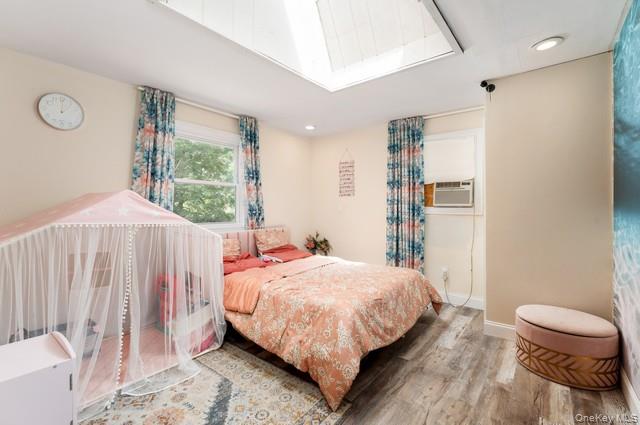 10 Sunnyside Drive, Sound Beach, NY 11789