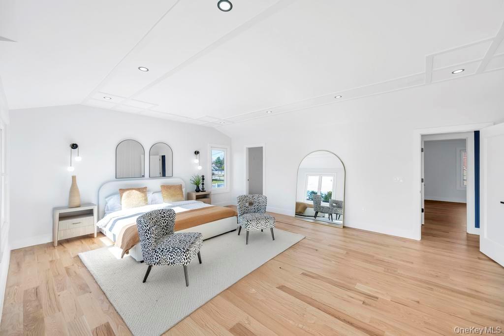 14 Eve Lane, Levittown, NY 11756