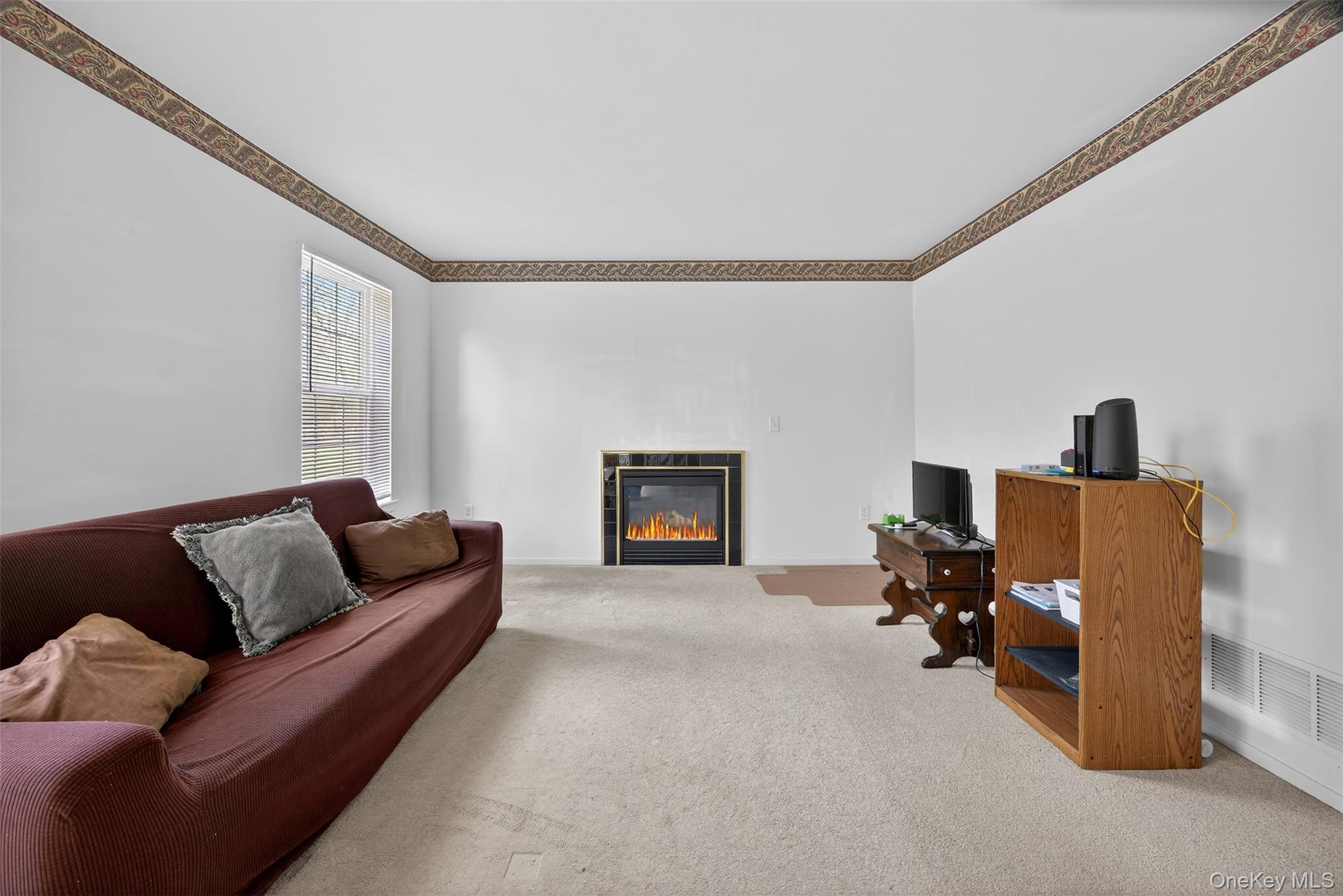 25 Alexander Drive, Washingtonville, NY 10992