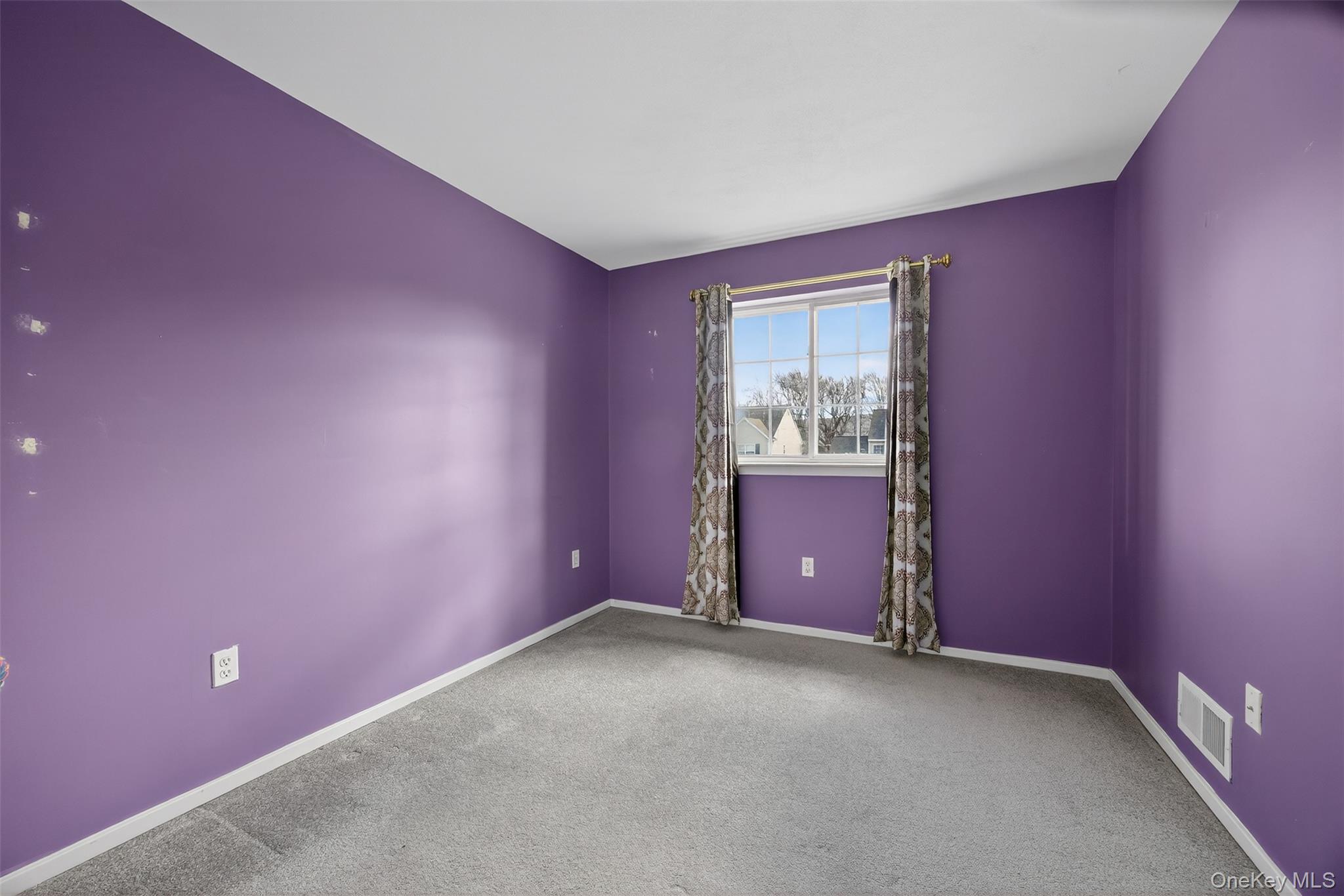 25 Alexander Drive, Washingtonville, NY 10992