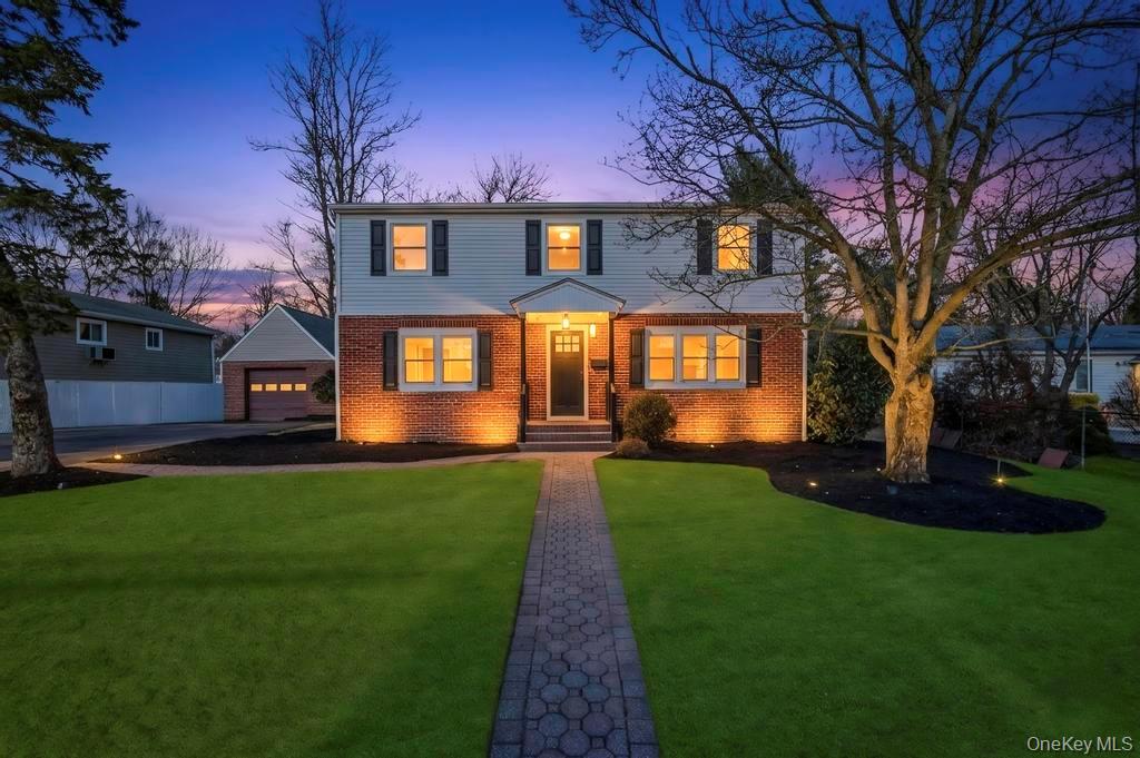 27 Landscape Drive, Wheatley Heights, NY 11798