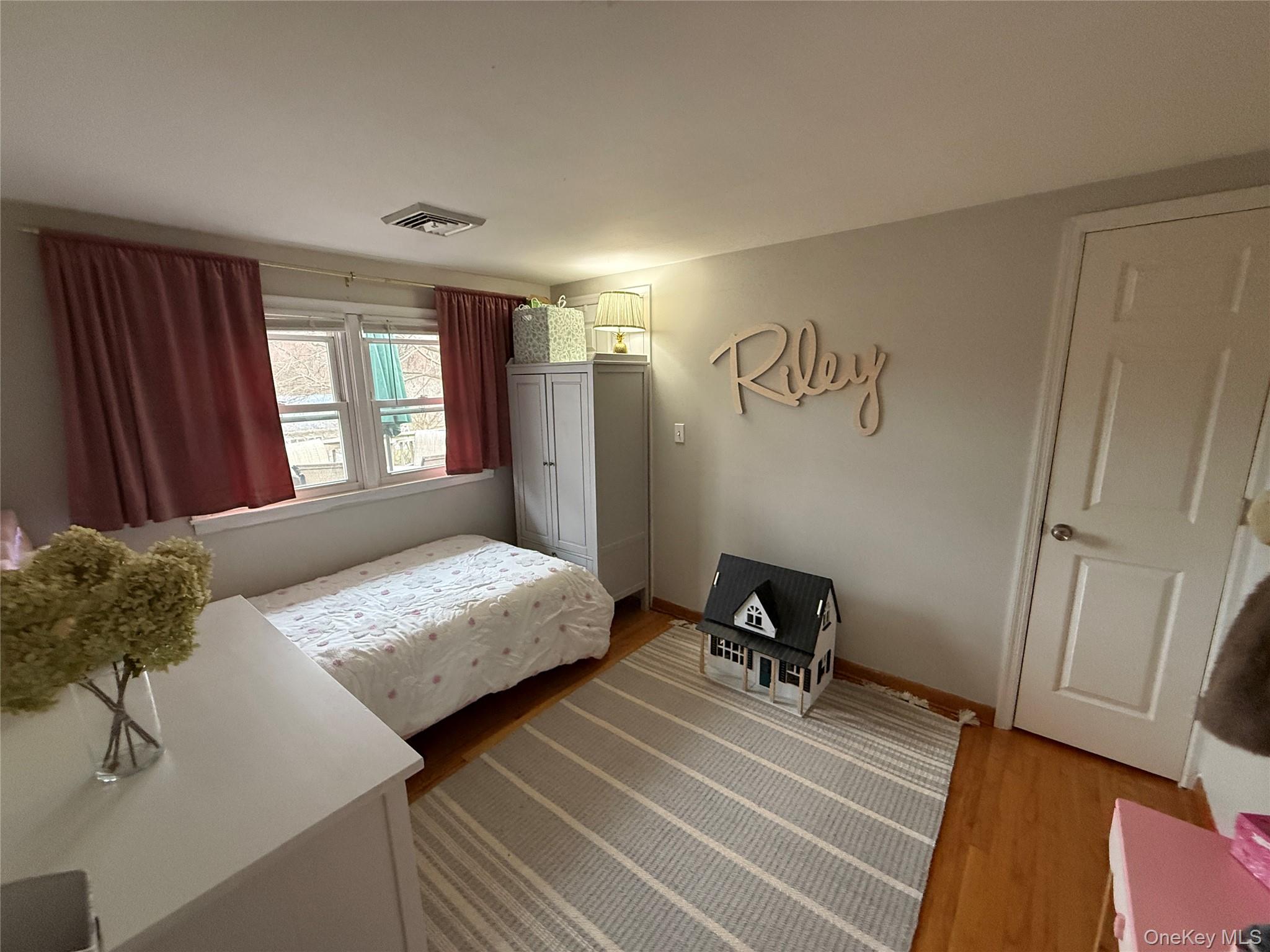 43 Birchwood Drive, New Windsor, NY 12553