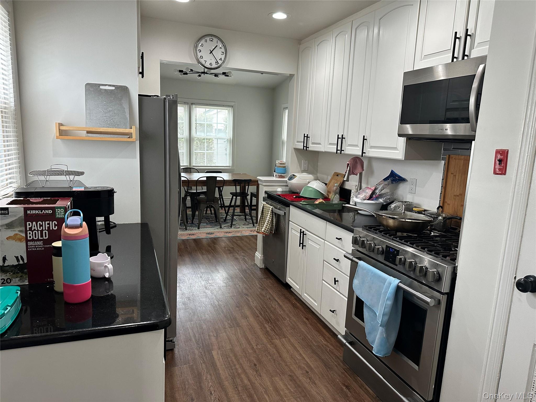 15 N Brook Drive, Valley Stream, NY 11581