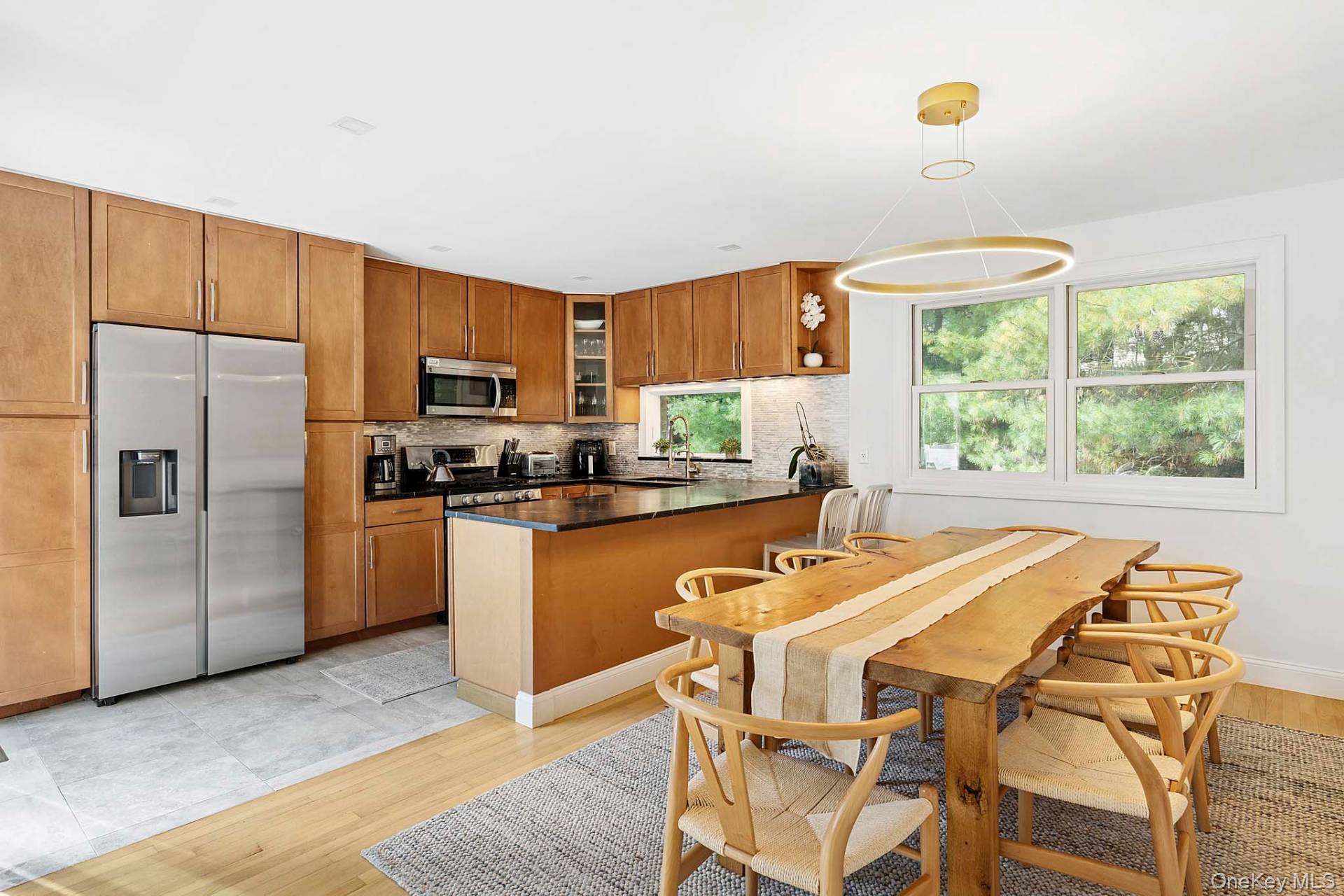 578 Stephen Hands Path, East Hampton, NY 11937