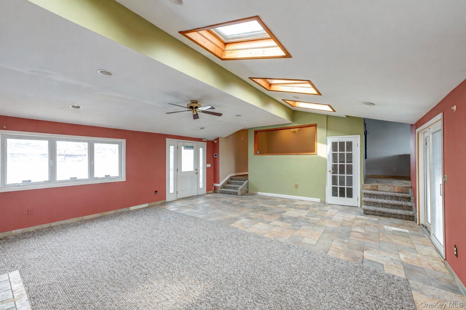 11 Lawrence Road, Deer Park, NY 11729