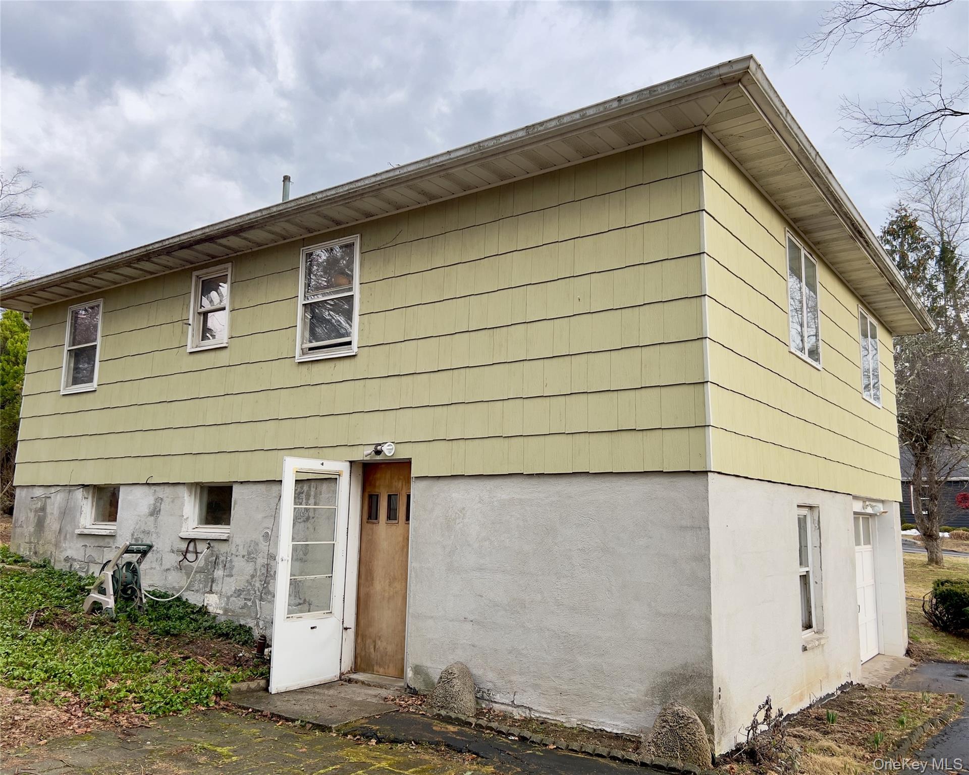 2 Camden Road, Brewster, NY 10509