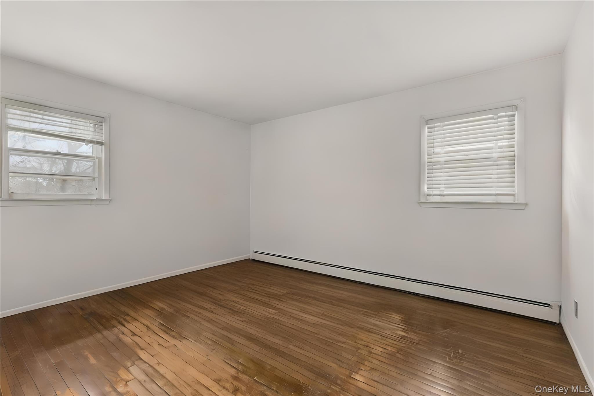 14 Cumberland Street, West Babylon, NY 11704