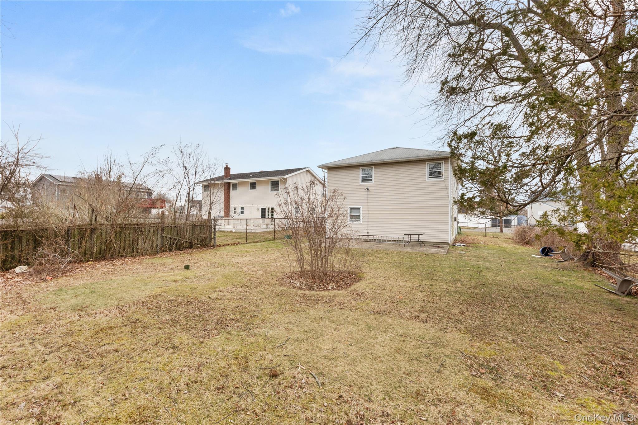 14 Cumberland Street, West Babylon, NY 11704