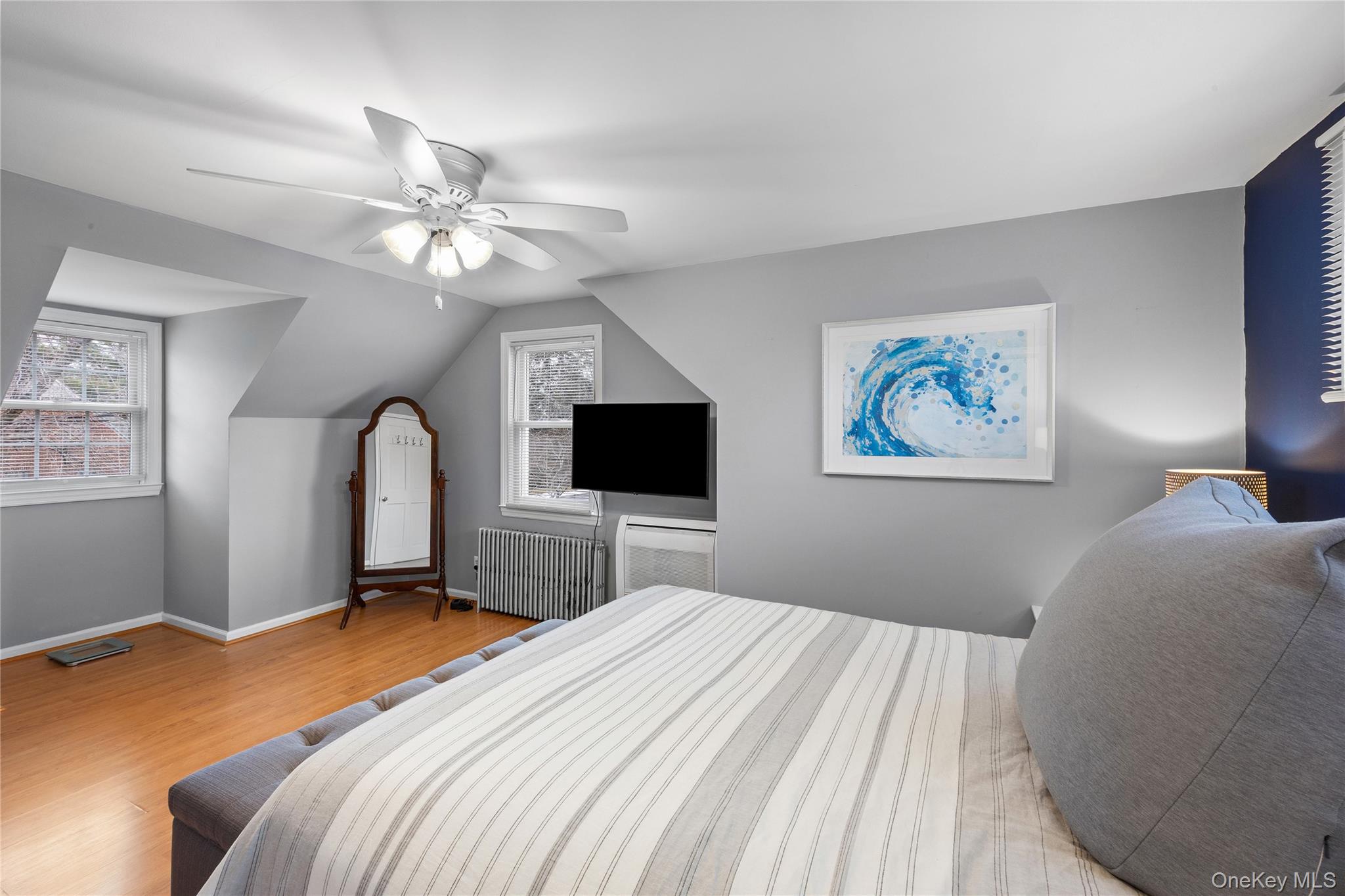 26 Bedell Place, Amityville, NY 11701