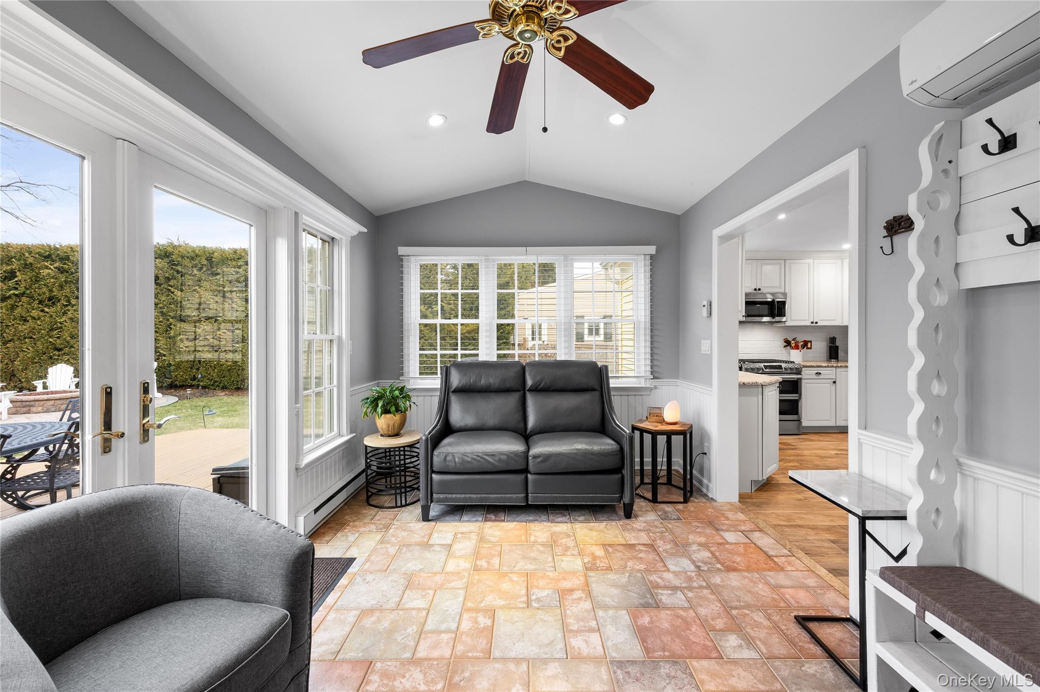 26 Bedell Place, Amityville, NY 11701