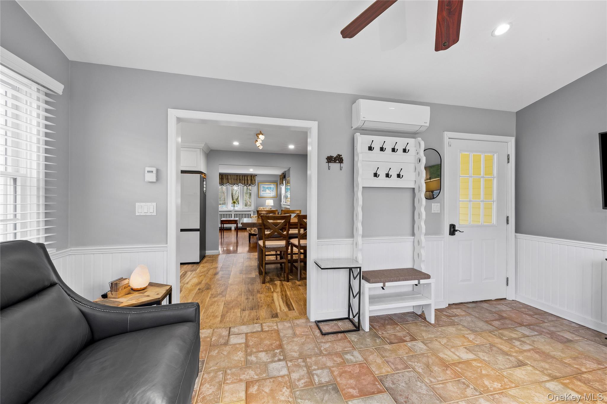 26 Bedell Place, Amityville, NY 11701