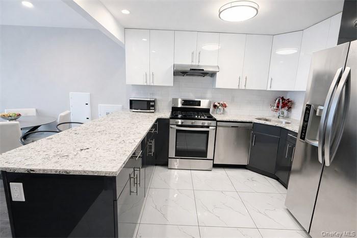 4515 82rd Street # W7A, Elmhurst, NY 11373