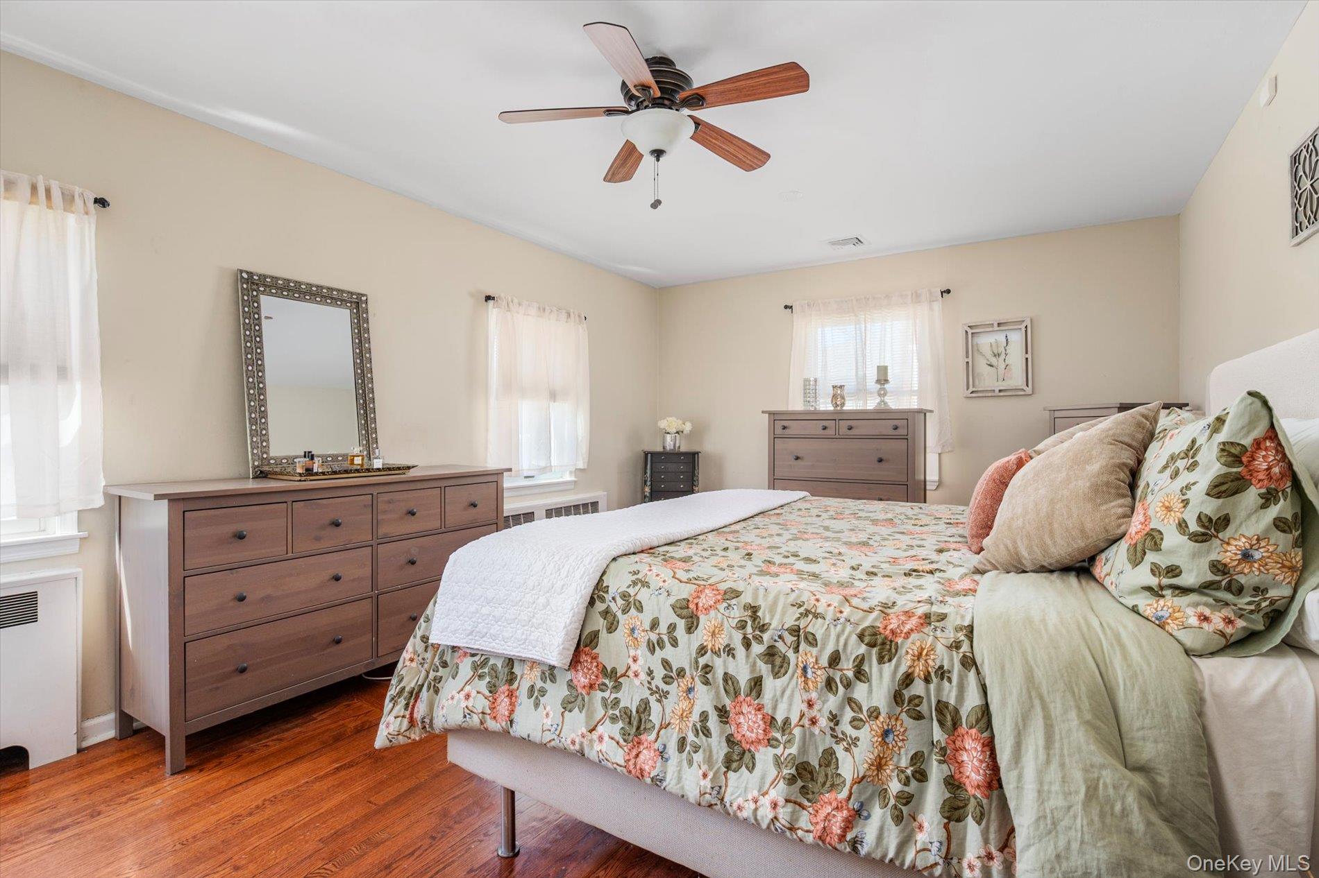 165 Little Whaleneck Road, Merrick, NY 11566