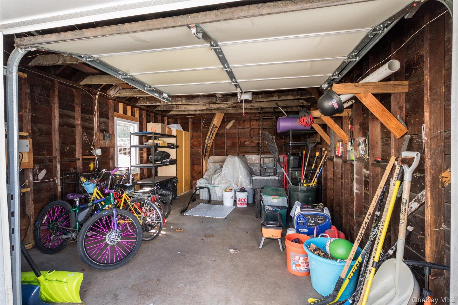 165 Little Whaleneck Road, Merrick, NY 11566