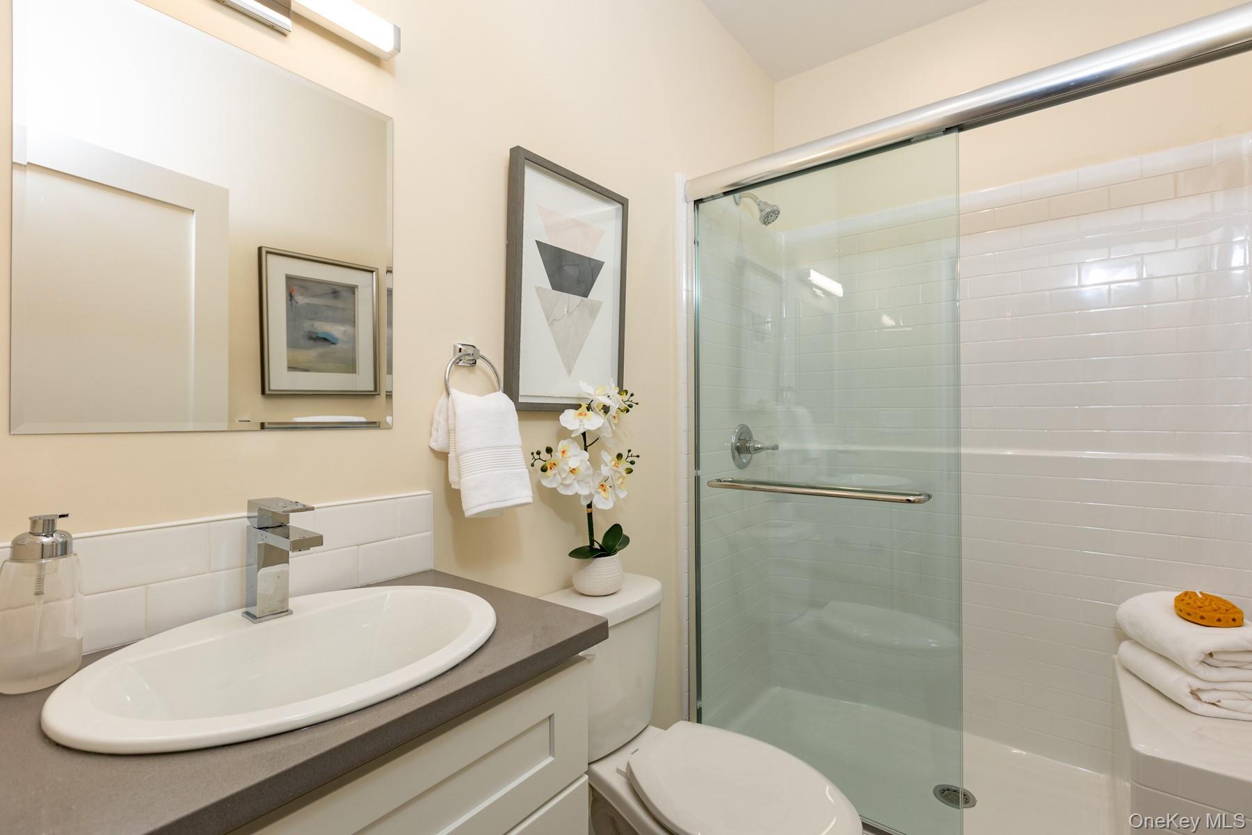 209 Romar Court, West Babylon, NY 11704