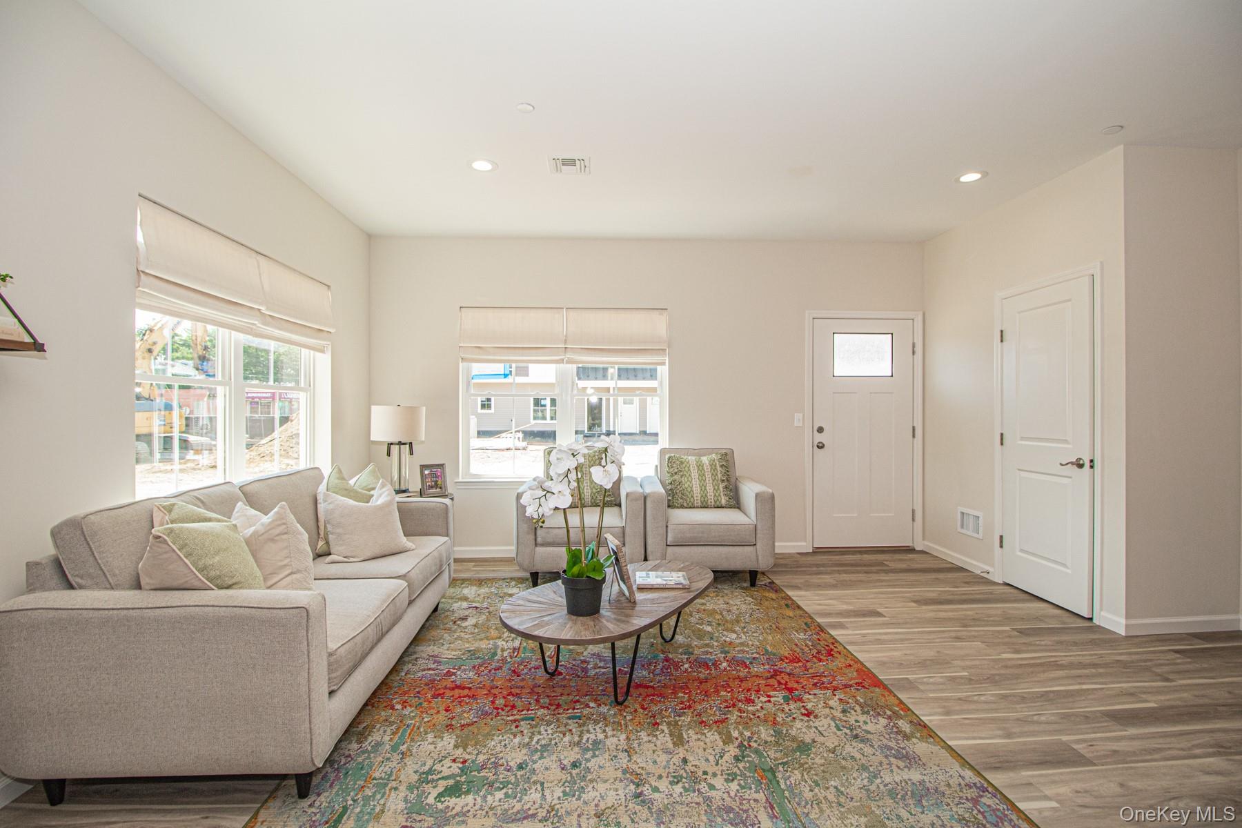 207 Ashley Court Avenue, North Babylon, NY 11703