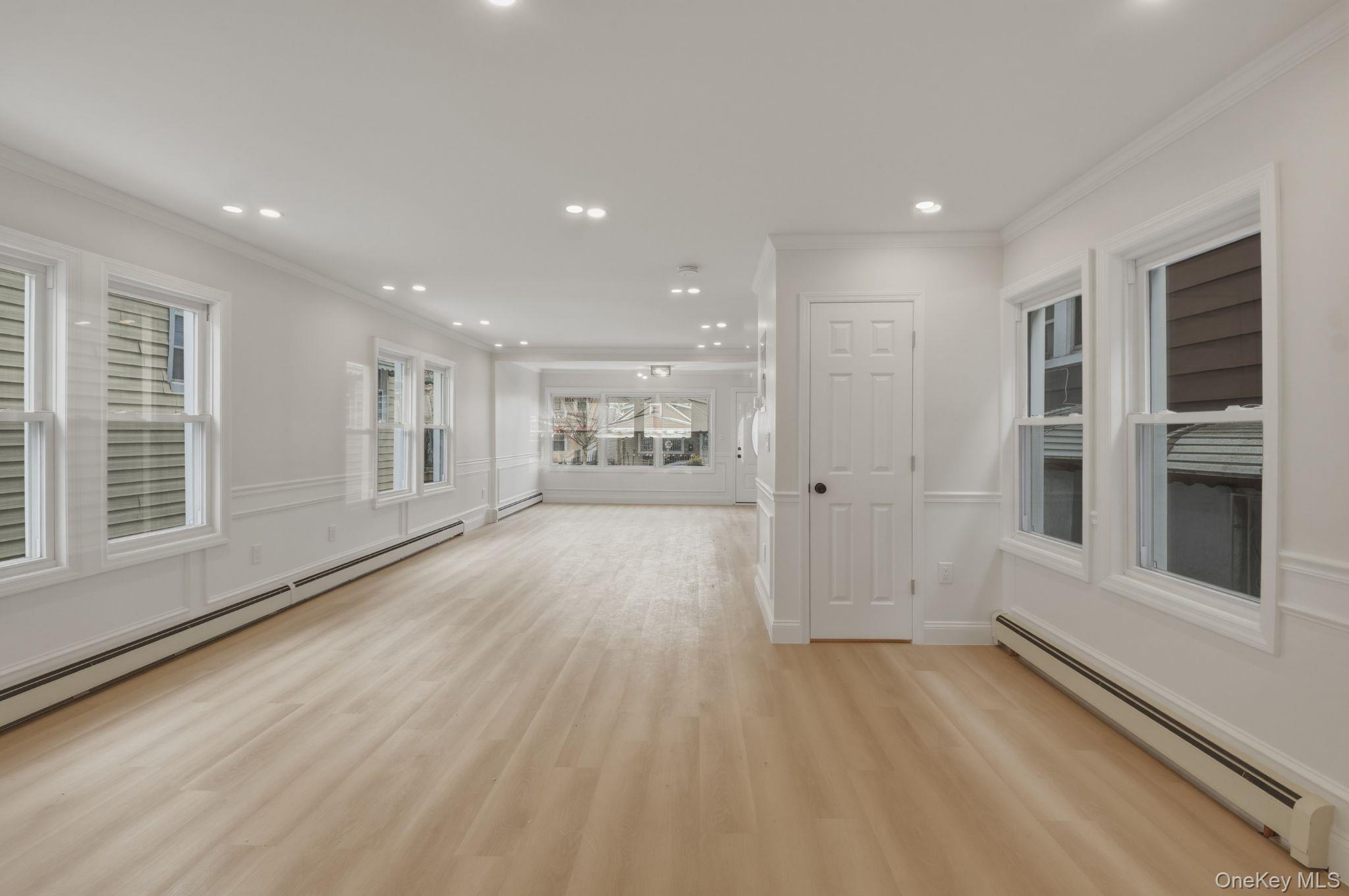 424 Thieriot Avenue, Bronx, NY 10473