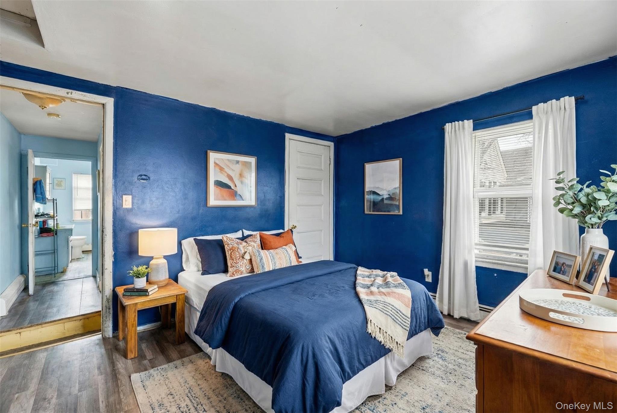 34 Mervin Street, Inwood, NY 11096