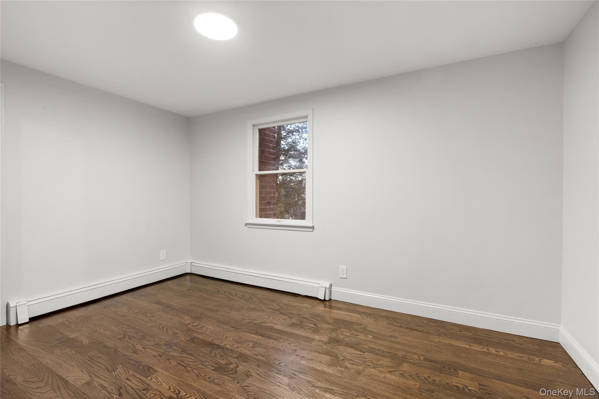 18 Clark Street, Huntington, NY 11743