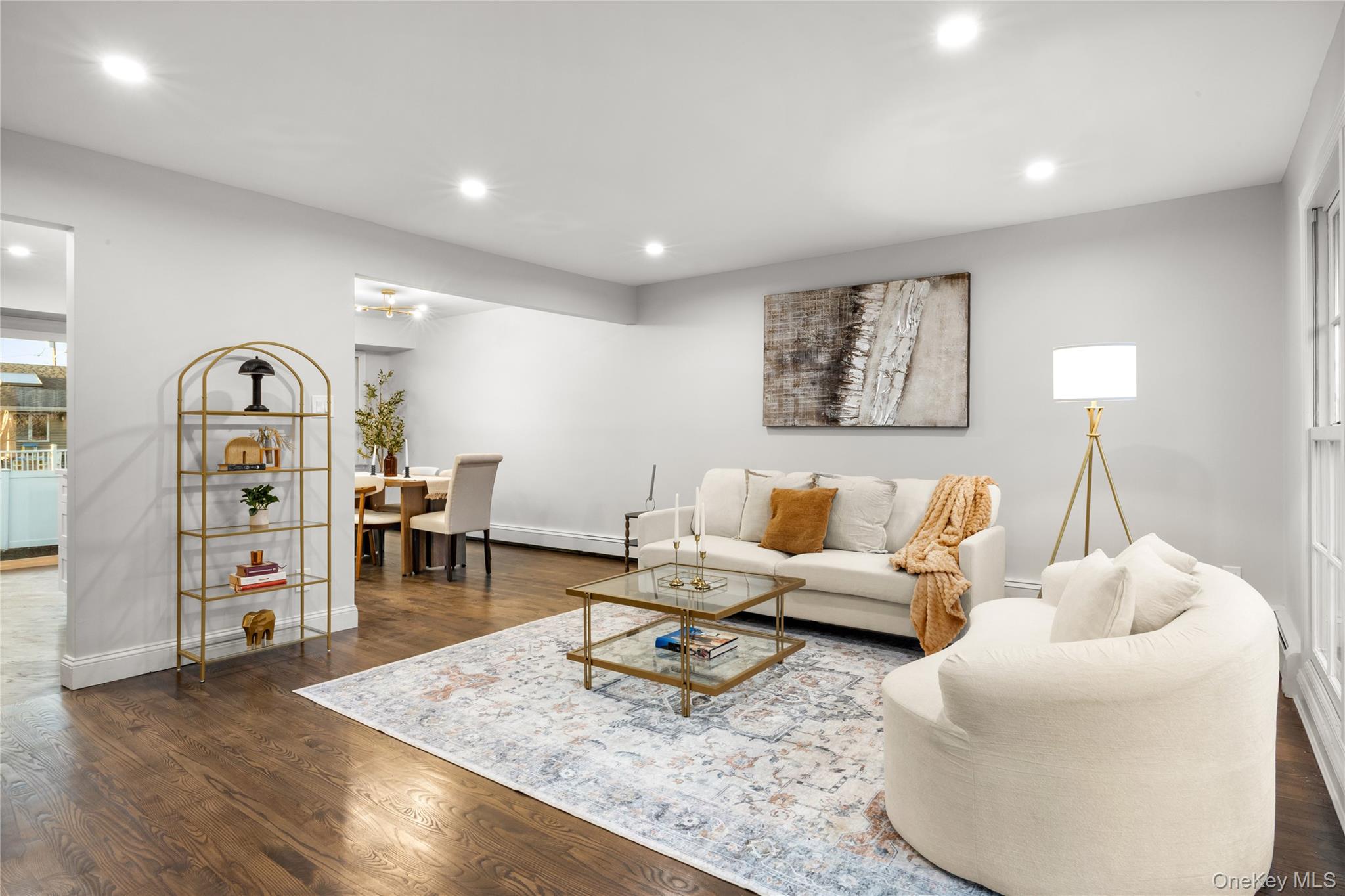 18 Clark Street, Huntington, NY 11743