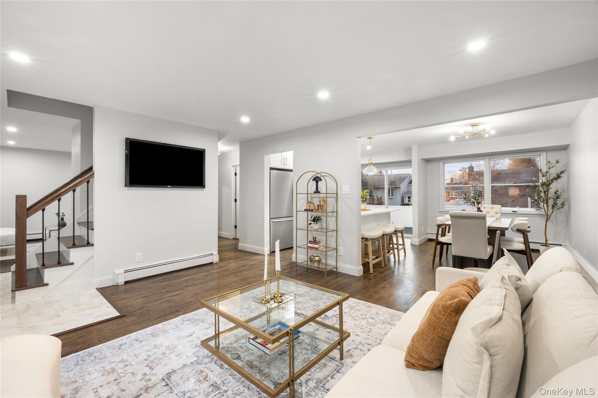 18 Clark Street, Huntington, NY 11743