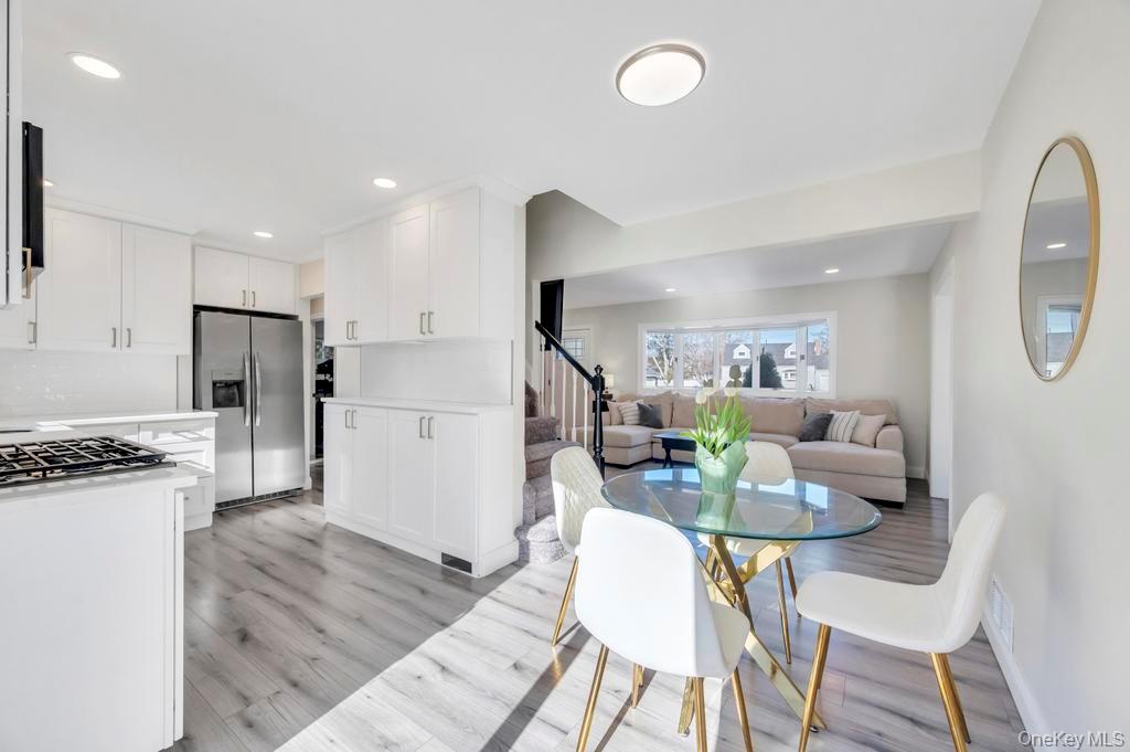 10 Continental Drive, Port Jefferson Station, NY 11776