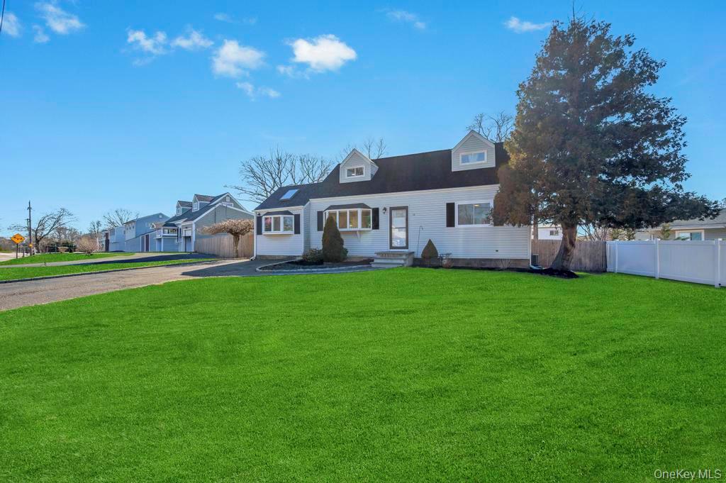 10 Continental Drive, Port Jefferson Station, NY 11776