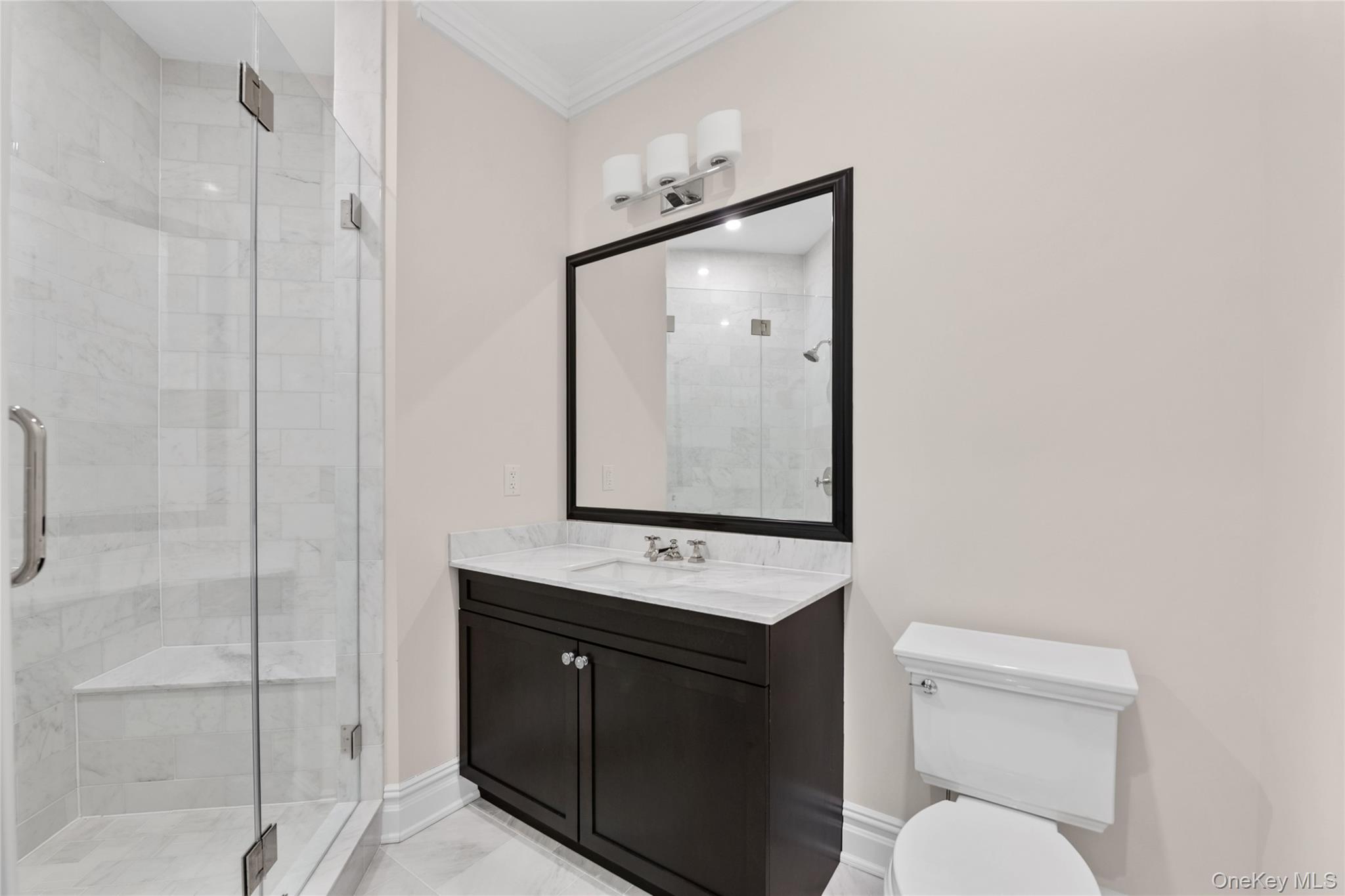 5000 Royal Court # 5114, North Hills, NY 11040