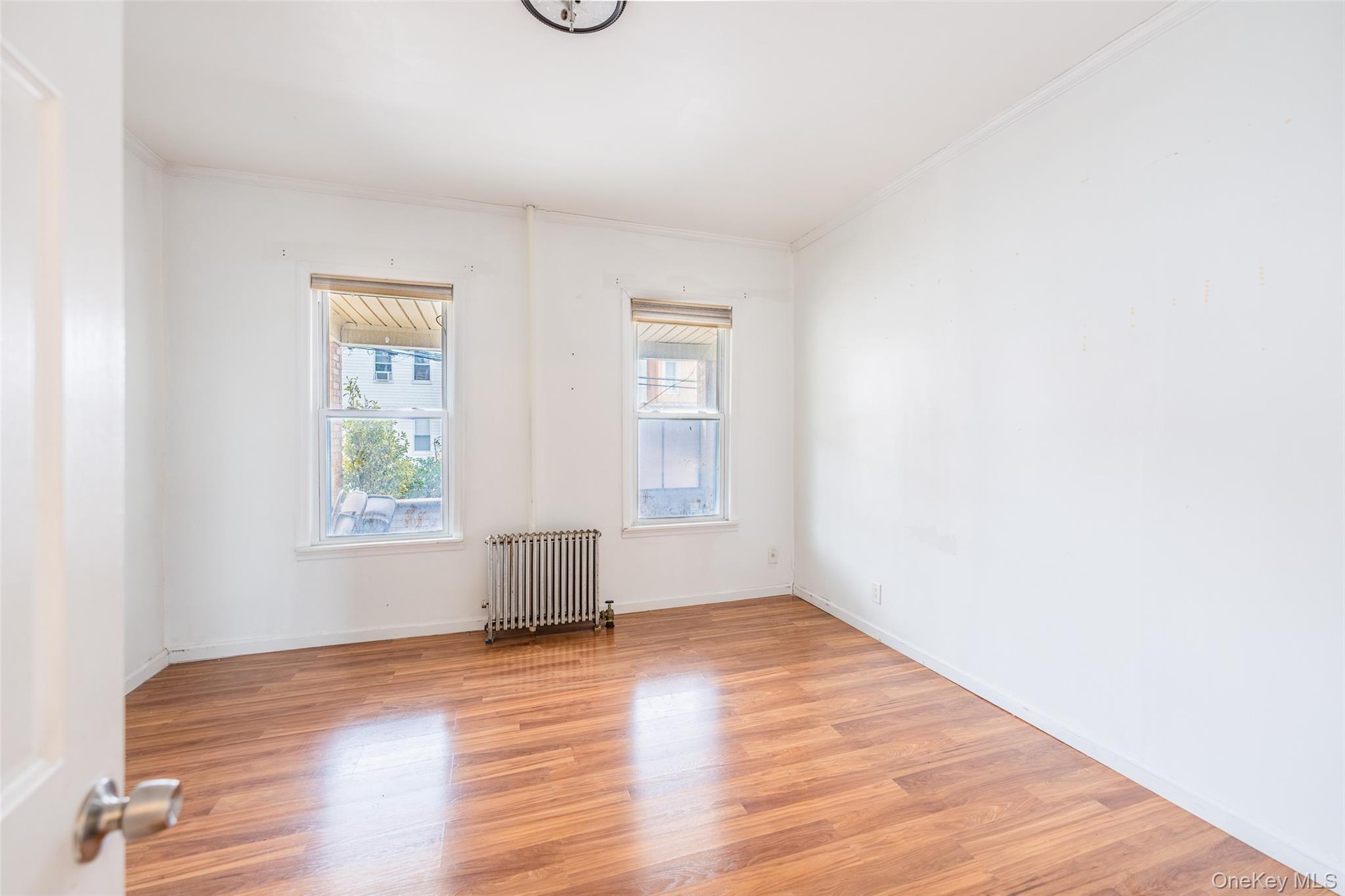 7824 68th Road, Middle Village, NY 11379