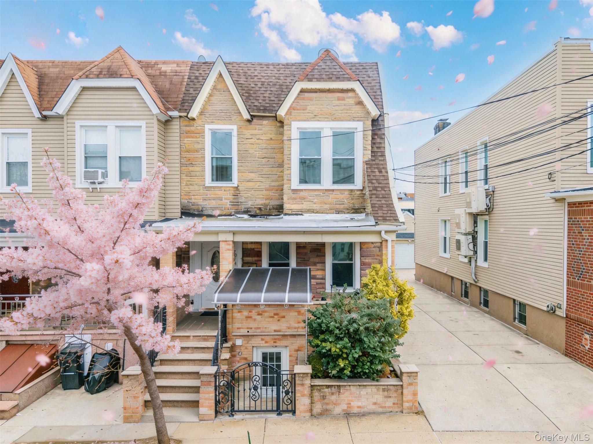 7824 68th Rd, Middle Village, NY 11379