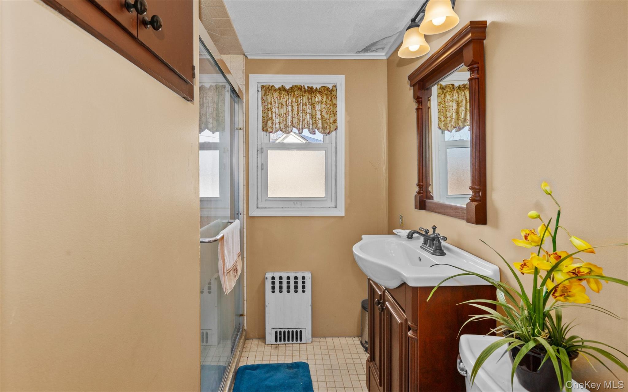 82 Barnyard Lane, Levittown, NY 11756