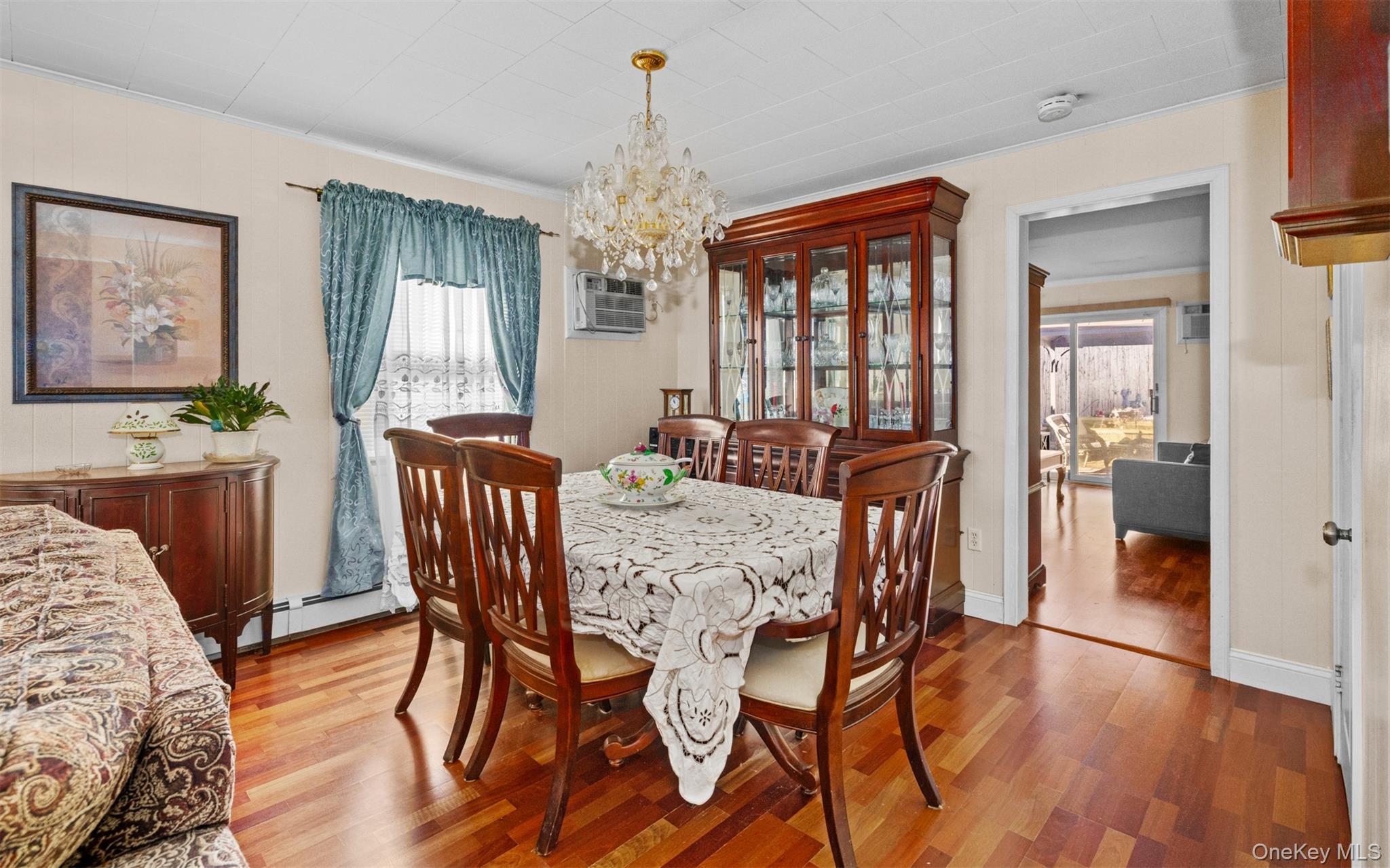 82 Barnyard Lane, Levittown, NY 11756