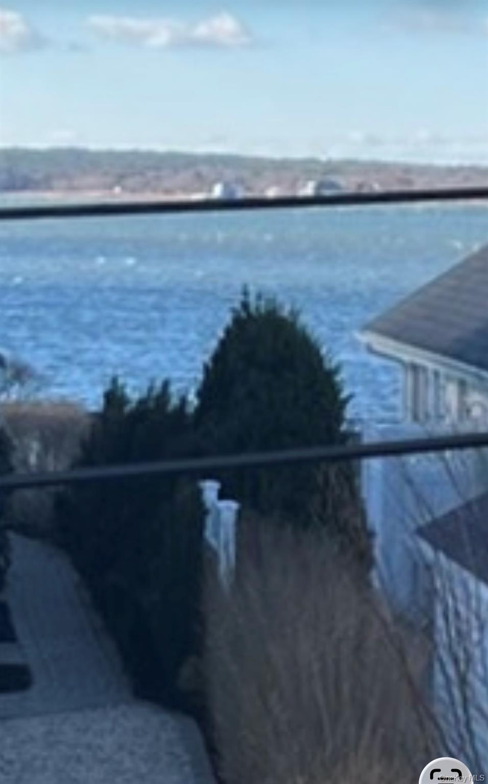 21 Locust Street, Riverhead, NY 11901