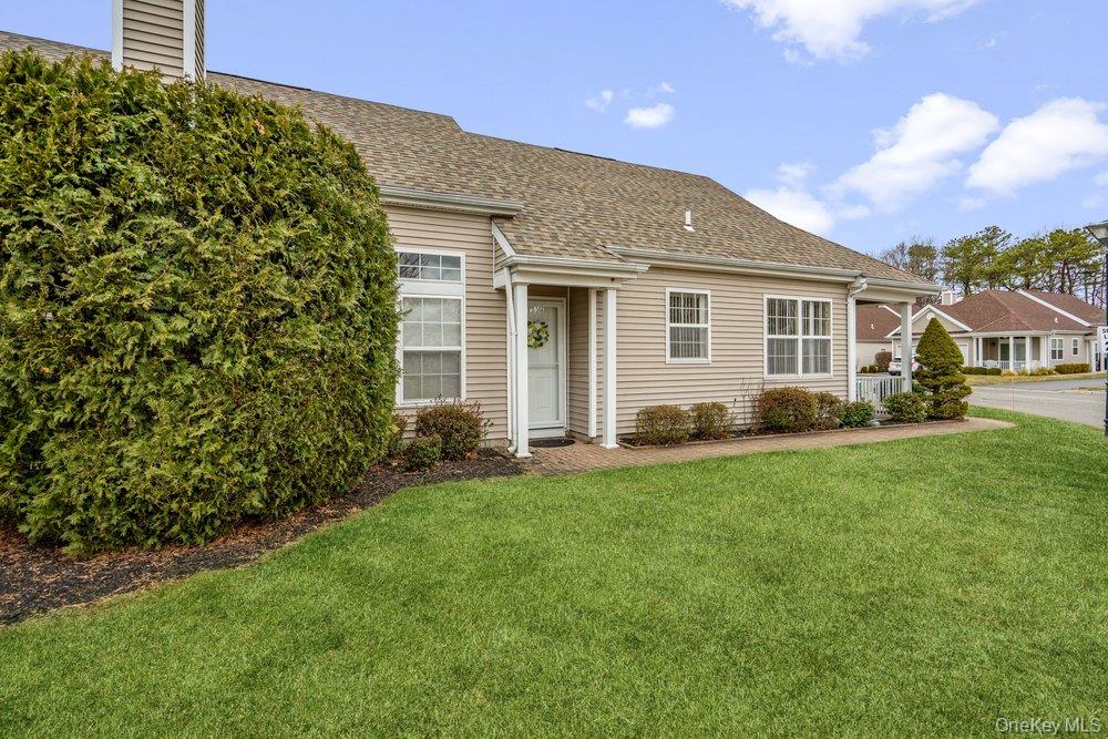 587 Leisure Drive, Ridge, NY 11961