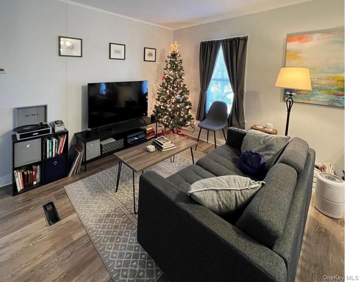 280 Maple Avenue # 3, Pine Bush, NY 12566